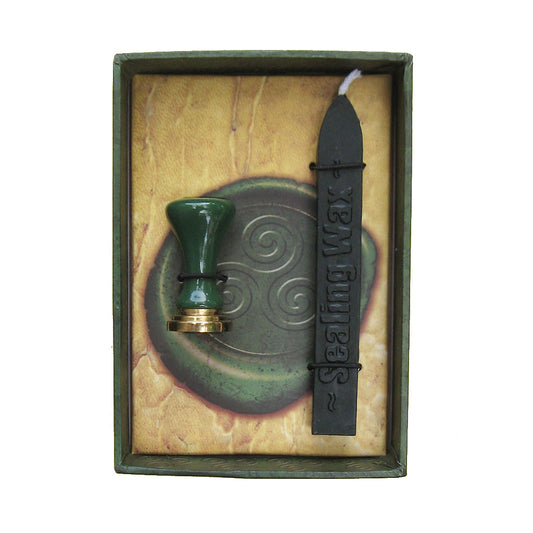 Celtic Sealing Wax (Green with Triskele Stamp)